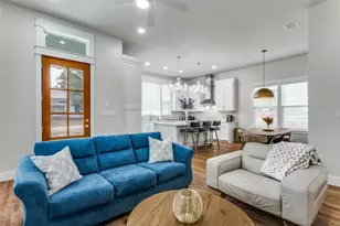 1309 E Peach St, Fort Worth, TX 76102 - Photo 15