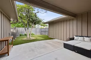 10510 Ravenscroft Dr, Dallas, TX 75230 - Photo 11