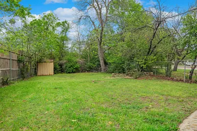 101 W Park Row Drive, Arlington, TX 76010 - Photo 27