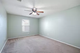 905 Elizabeth Dr, Lewisville, TX 75067 - Photo 25