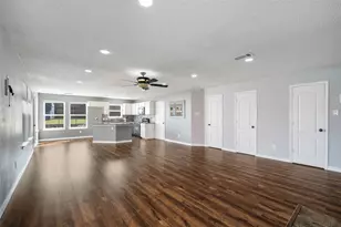 905 Elizabeth Dr, Lewisville, TX 75067 - Photo 5