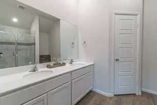 9000 Flying Eagle Ln, Fort Worth, TX 76131 - Photo 9