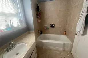 220 Ponder St, Sulphur Springs, TX 75482 - Photo 11