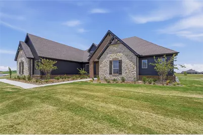 2305 Gypsum Street, Krum, TX 76249 - Photo 3