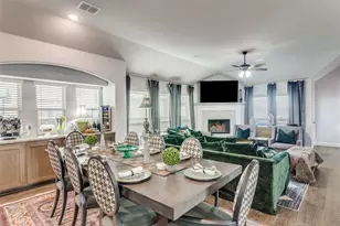 8228 Manx Pt, Godley, TX 76044 - Photo 13