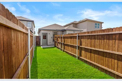 3113 Maple Orchard Lane, Fort Worth, TX 76140 - Photo 23