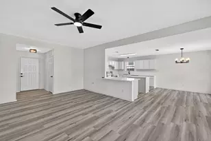 10804 Edgewater Dr, Benbrook, TX 76126 - Photo 17