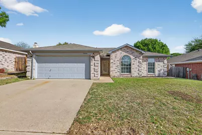 10804 Edgewater Drive, Benbrook, TX 76126 - Photo 1