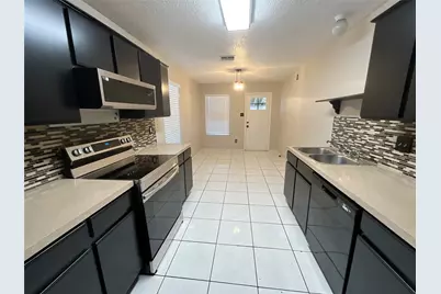 806 Langford Drive, Arlington, TX 76018 - Photo 5