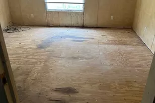 6827 Spring Branch Dr, Krum, TX 76249 - Photo 9