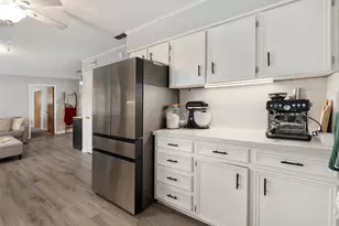 529 E Kempner, Mabank, TX 75147 - Photo 5