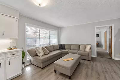 529 E Kempner, Mabank, TX 75147 - Photo 3