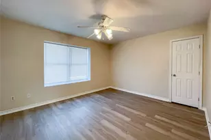 309 Gurley Ln, Waco, TX 76706 - Photo 13