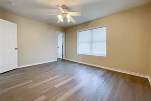 309 Gurley Ln, Waco, TX 76706 - Photo 13