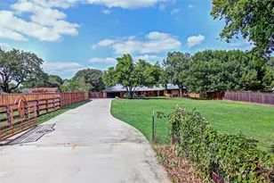 3615 Fritz Ln, Corinth, TX 76208 - Photo 1