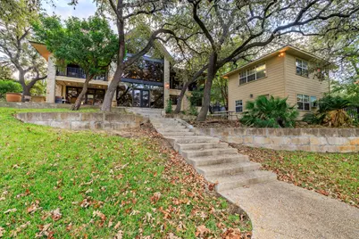 694 Scenic Circle, Pipe Creek, TX 78063 - Photo 9