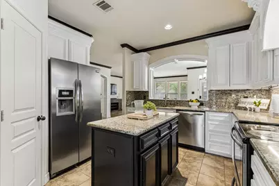 5540 La Bandera Trail, Benbrook, TX 76126 - Photo 7