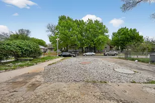 919 Wayne St, Dallas, TX 75223 - Photo 29
