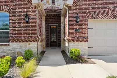 2104 Ladera Way #2104, Mansfield, TX 76063 - Photo 3