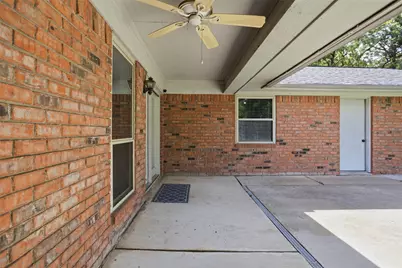 6409 Country Day Trail, Benbrook, TX 76132 - Photo 25
