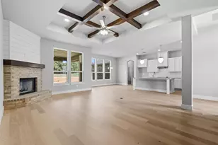 1005 Ronnie Ct, Springtown, TX 76082 - Photo 7