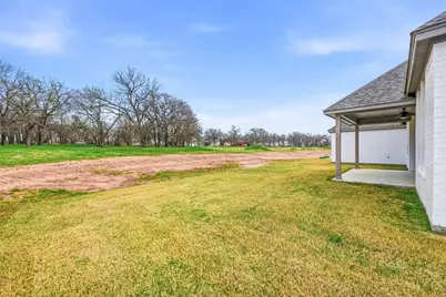 1005 Ronnie Court, Springtown, TX 76082 - Photo 29