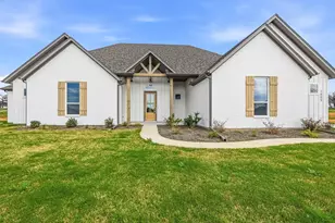 1005 Ronnie Ct, Springtown, TX 76082 - Photo 1