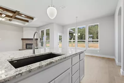 1005 Ronnie Court, Springtown, TX 76082 - Photo 9
