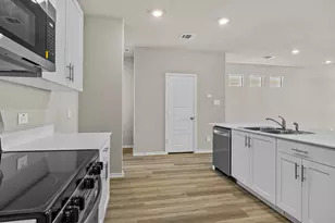 3137 Maple Orch Ln, Fort Worth, TX 76140 - Photo 9