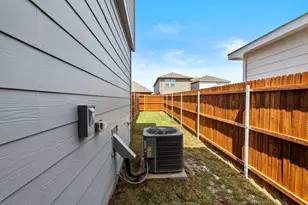 3137 Maple Orch Ln, Fort Worth, TX 76140 - Photo 29