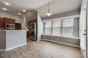 1015 Harwood Ct, Euless, TX 76039 - Photo 13