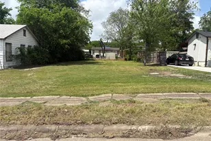 1907 E Overton Rd, Dallas, TX 75216 - Photo 1