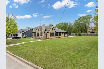 1004 E Franklin Street, Hillsboro, TX 76645 - Photo 3