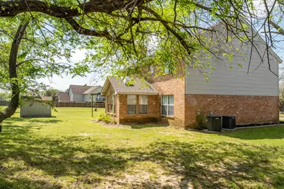 5 Griffith Court, Terrell, TX 75160 - Photo 7