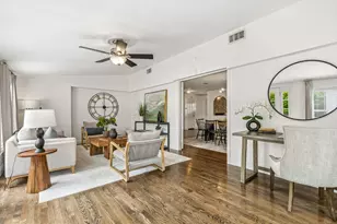 9962 Elmada Ln, Dallas, TX 75220 - Photo 17