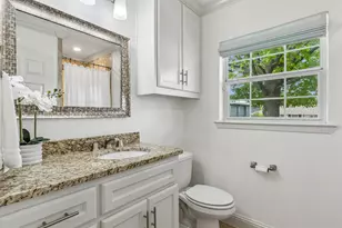 9962 Elmada Ln, Dallas, TX 75220 - Photo 25