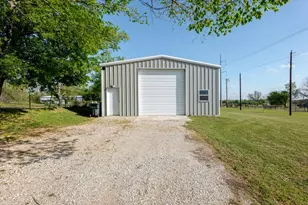 140 Pine Rd, Poolville, TX 76487 - Photo 33