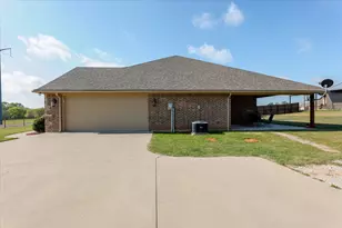 140 Pine Rd, Poolville, TX 76487 - Photo 29