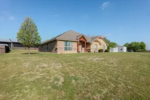 140 Pine Rd, Poolville, TX 76487 - Photo 27