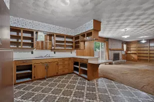 9229 Bentham Ct, Dallas, TX 75227 - Photo 9