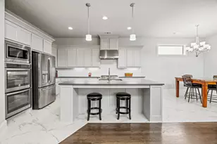725 Royal Minister Blvd, Lewisville, TX 75056 - Photo 9