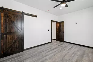 835 Clb Lk Rd, Whitesboro, TX 76273 - Photo 27