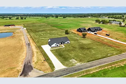 835 Club Lake Road, Whitesboro, TX 76273 - Photo 33