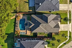 533 Longshore Dr, Little Elm, TX 75068 - Photo 5