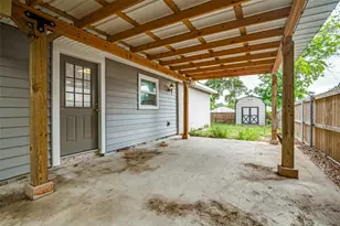 310 Thistle Dr, Garland, TX 75043 - Photo 11