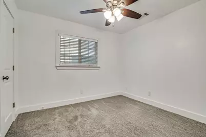 310 Thistle Drive, Garland, TX 75043 - Photo 9