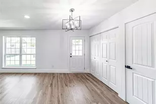 1704 Novel Cir, Garland, TX 75040 - Photo 9