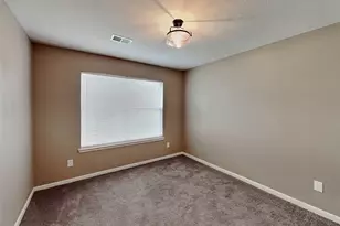 1313 Red Maple Dr, Carrollton, TX 75007 - Photo 13