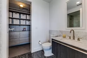 3130 N Harwood St, Dallas, TX 75201 - Photo 25