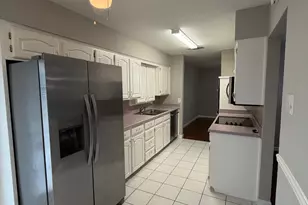 411 E Alexander Ln, Euless, TX 76040 - Photo 3